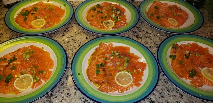 Salmon Marinated in Olive Oil and Lemon
